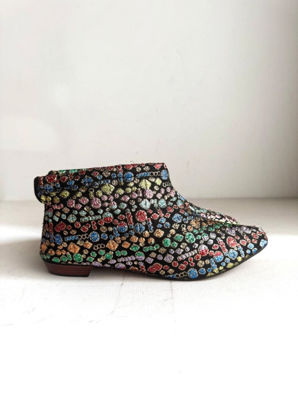 Vintage 70s Sparkly Lurex Thread Fabric Upper Booties 7M